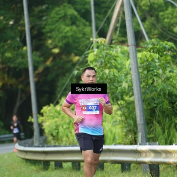 Runner Photo 7618848