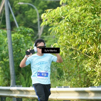 Runner Photo 7618864