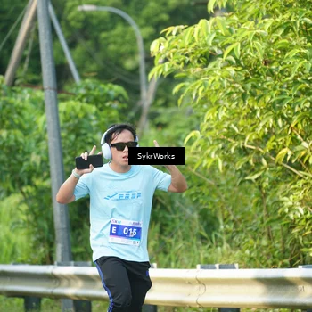 Runner Photo 7618867
