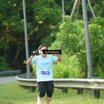 Runner Photo 7618870
