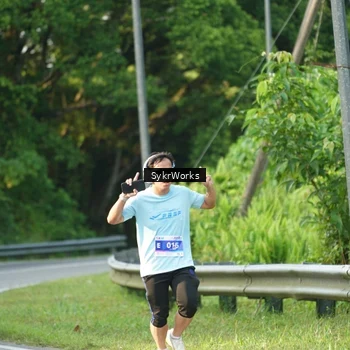 Runner Photo 7618873