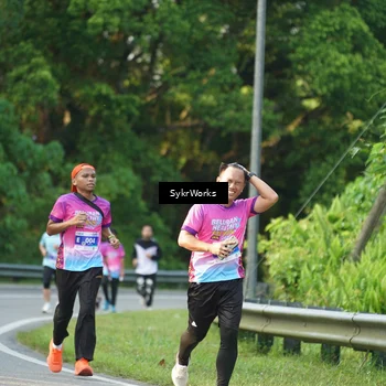 Runner Photo 7618883