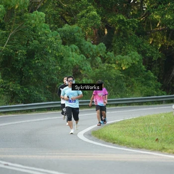 Runner Photo 7618884