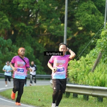 Runner Photo 7618885