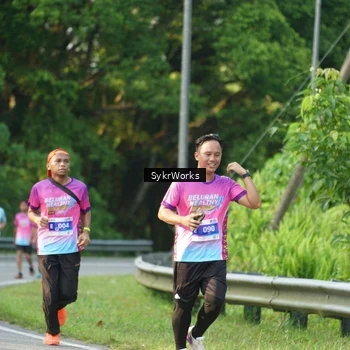 Runner Photo 7618888