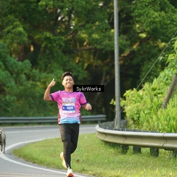 Runner Photo 7618896