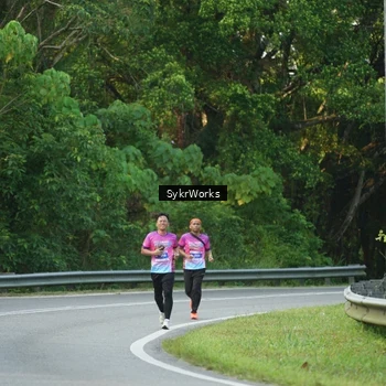 Runner Photo 7618899