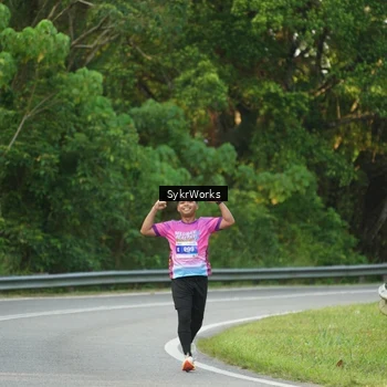 Runner Photo 7618908