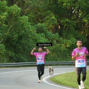 Runner Photo 7618910