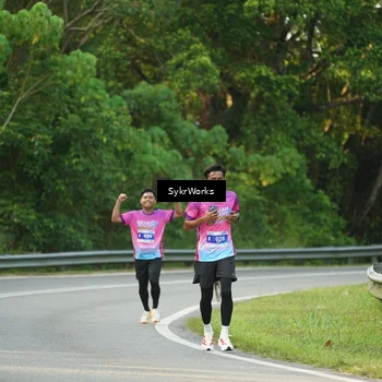 Runner Photo 7618915