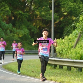 Runner Photo 7618917