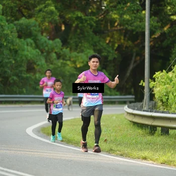 Runner Photo 7618922