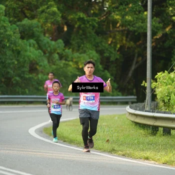 Runner Photo 7618926