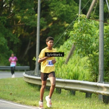 Runner Photo 7618930