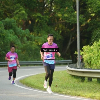 Runner Photo 7618968