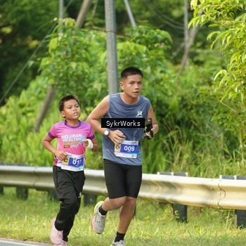 Runner Photo 7618972