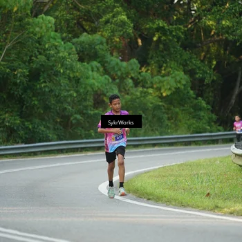 Runner Photo 7618981