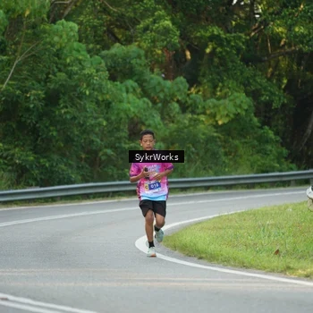 Runner Photo 7618984