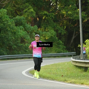 Runner Photo 7618990