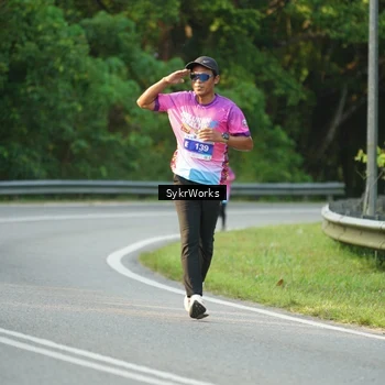Runner Photo 7619005