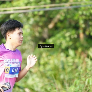 Runner Photo 7619019