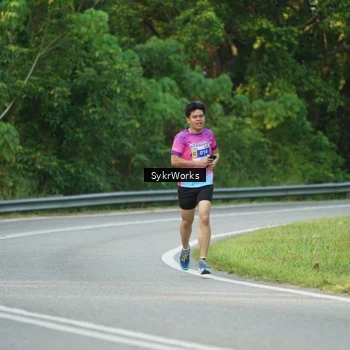 Runner Photo 7619021