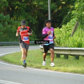 Runner Photo 7619026