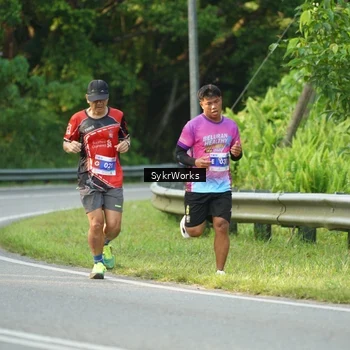 Runner Photo 7619027