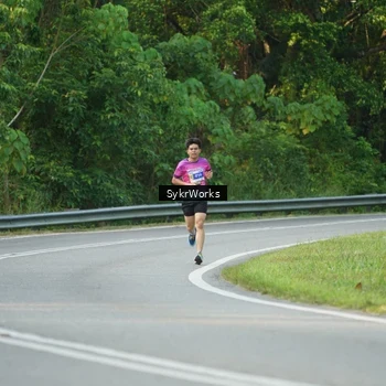 Runner Photo 7619028