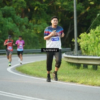 Runner Photo 7619033