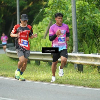 Runner Photo 7619034