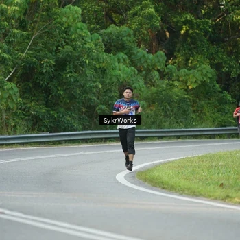 Runner Photo 7619037