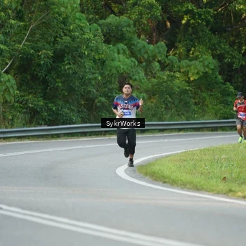 Runner Photo 7619038