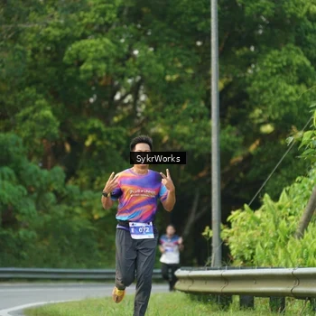 Runner Photo 7619049