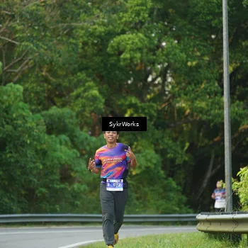 Runner Photo 7619050
