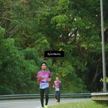 Runner Photo 7619053