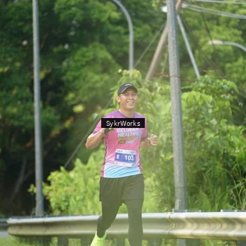 Runner Photo 7619056