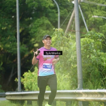 Runner Photo 7619057