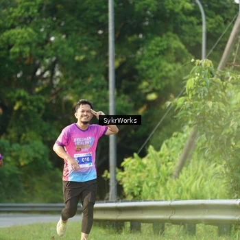 Runner Photo 7619065