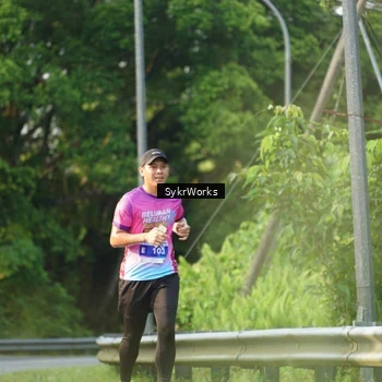 Runner Photo 7619066