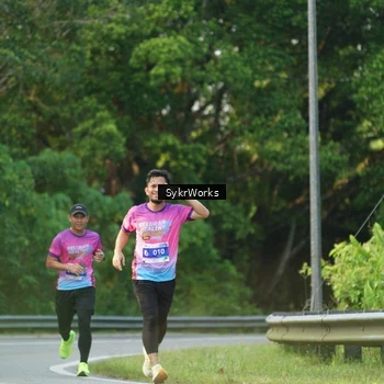 Runner Photo 7619073