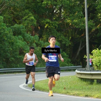 Runner Photo 7619074