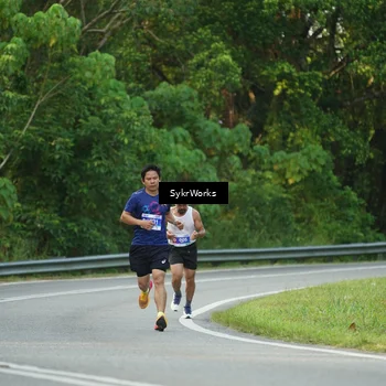 Runner Photo 7619079
