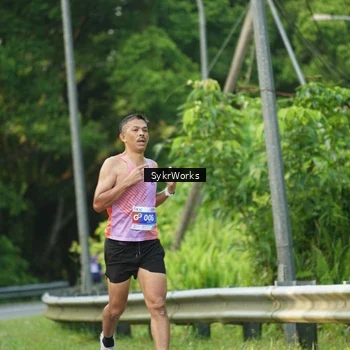 Runner Photo 7619083