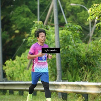 Runner Photo 7619084