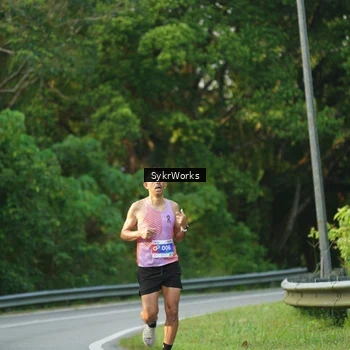 Runner Photo 7619085