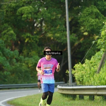 Runner Photo 7619088