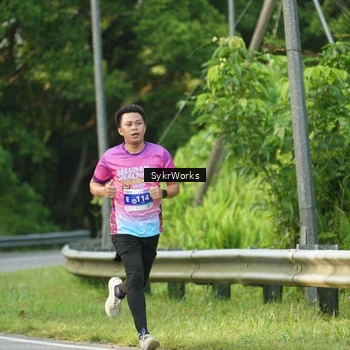 Runner Photo 7619094