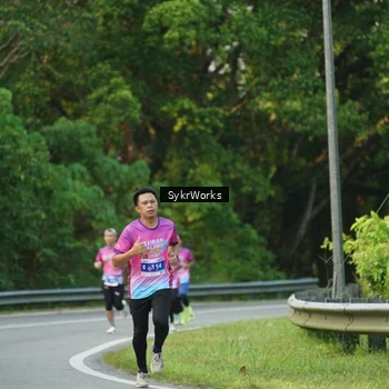 Runner Photo 7619096