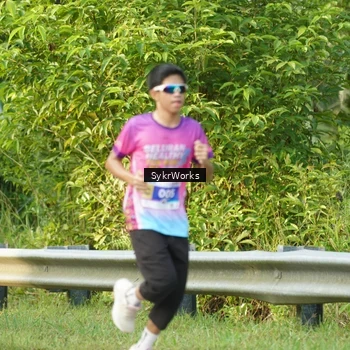 Runner Photo 7619097